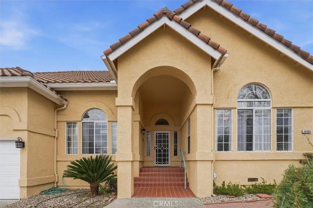 Photo of 40484 Goldside Drive, Oakhurst, CA 93644 (MLS # FR26049444)