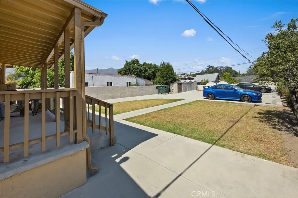 190 S Craig Avenue