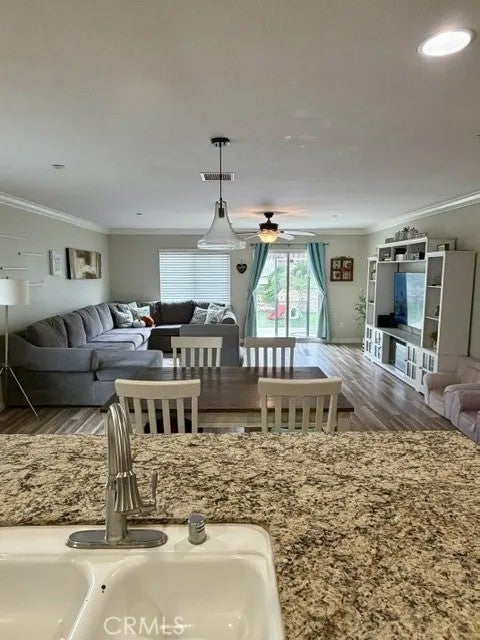 271 Fieldrush