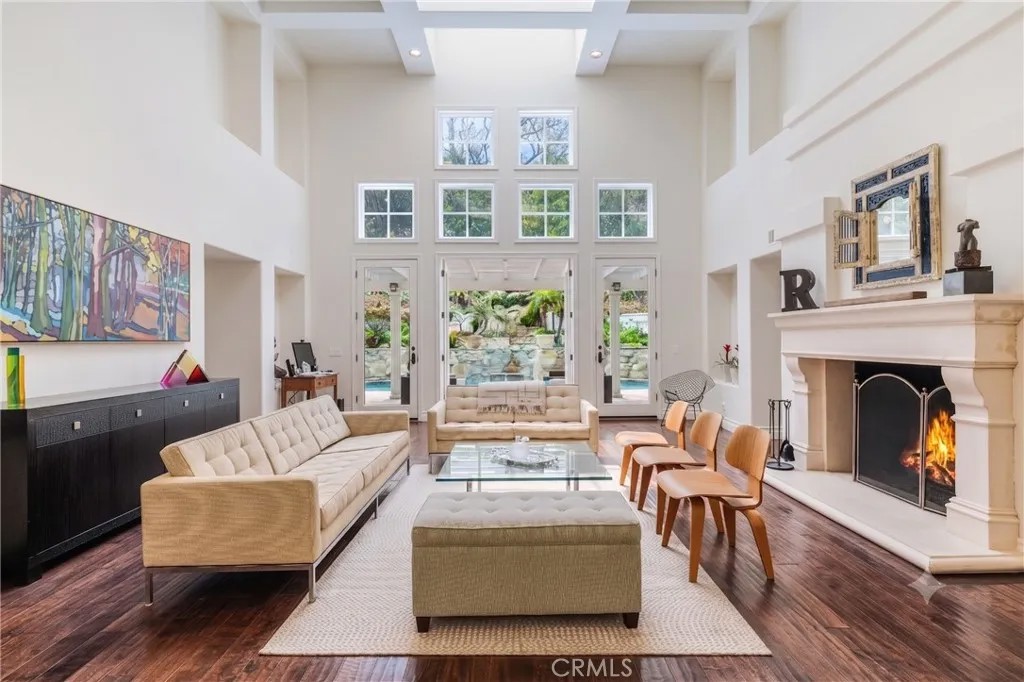 23921 Park Granada