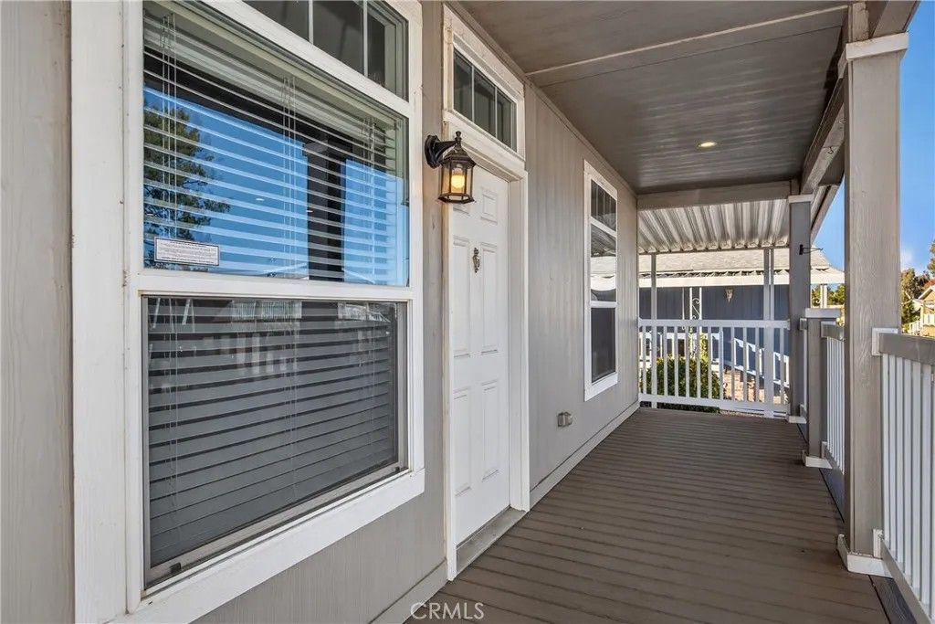 Photo of 1300 W Menlo Ave #94, Hemet, CA 92543 (MLS # SW26011766)