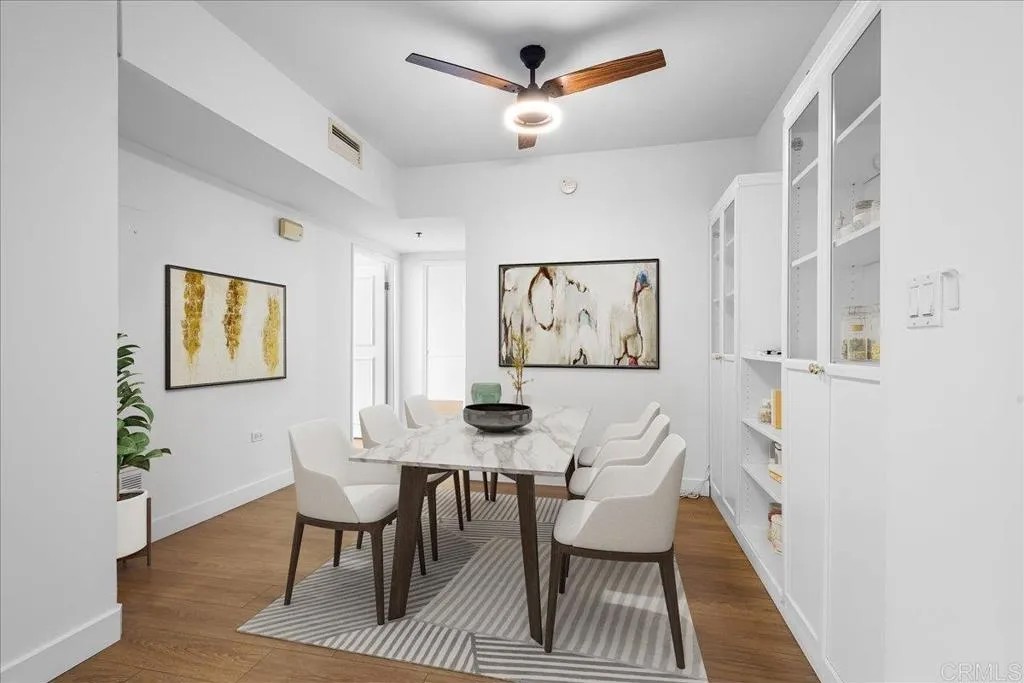 425 W BEECH Street 1457