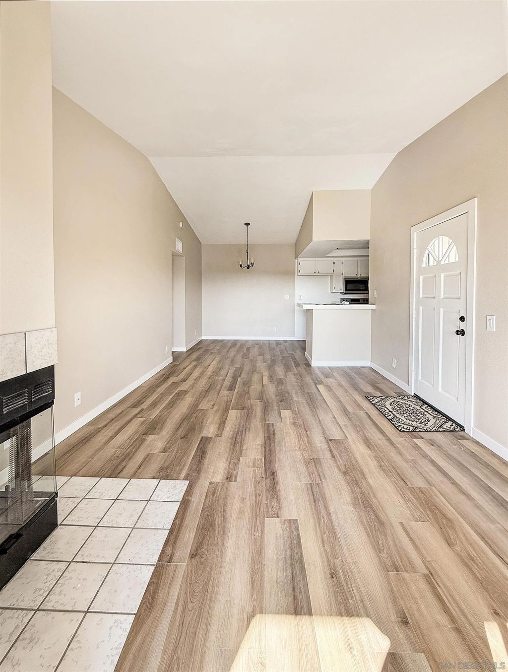 Photo of 2425 Cranston Dr, Escondido, CA 92025 (MLS # 260017679)