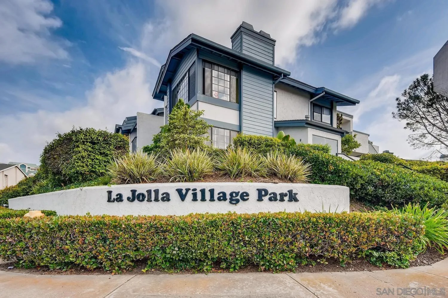 4044 Crystal Dawn Ln 103