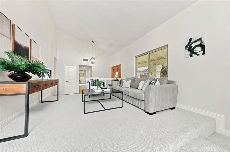 19701 Bluefield Plaza