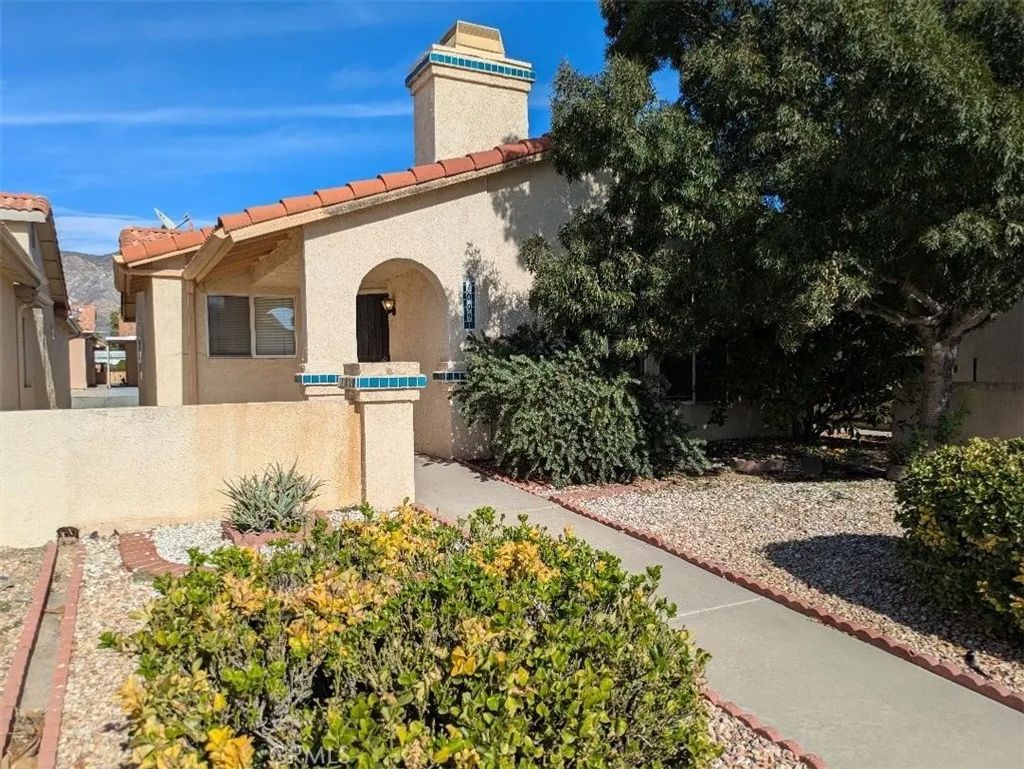 Photo of 1009 Encanto Dr, San Jacinto, CA 92582 (MLS # WS25247615)