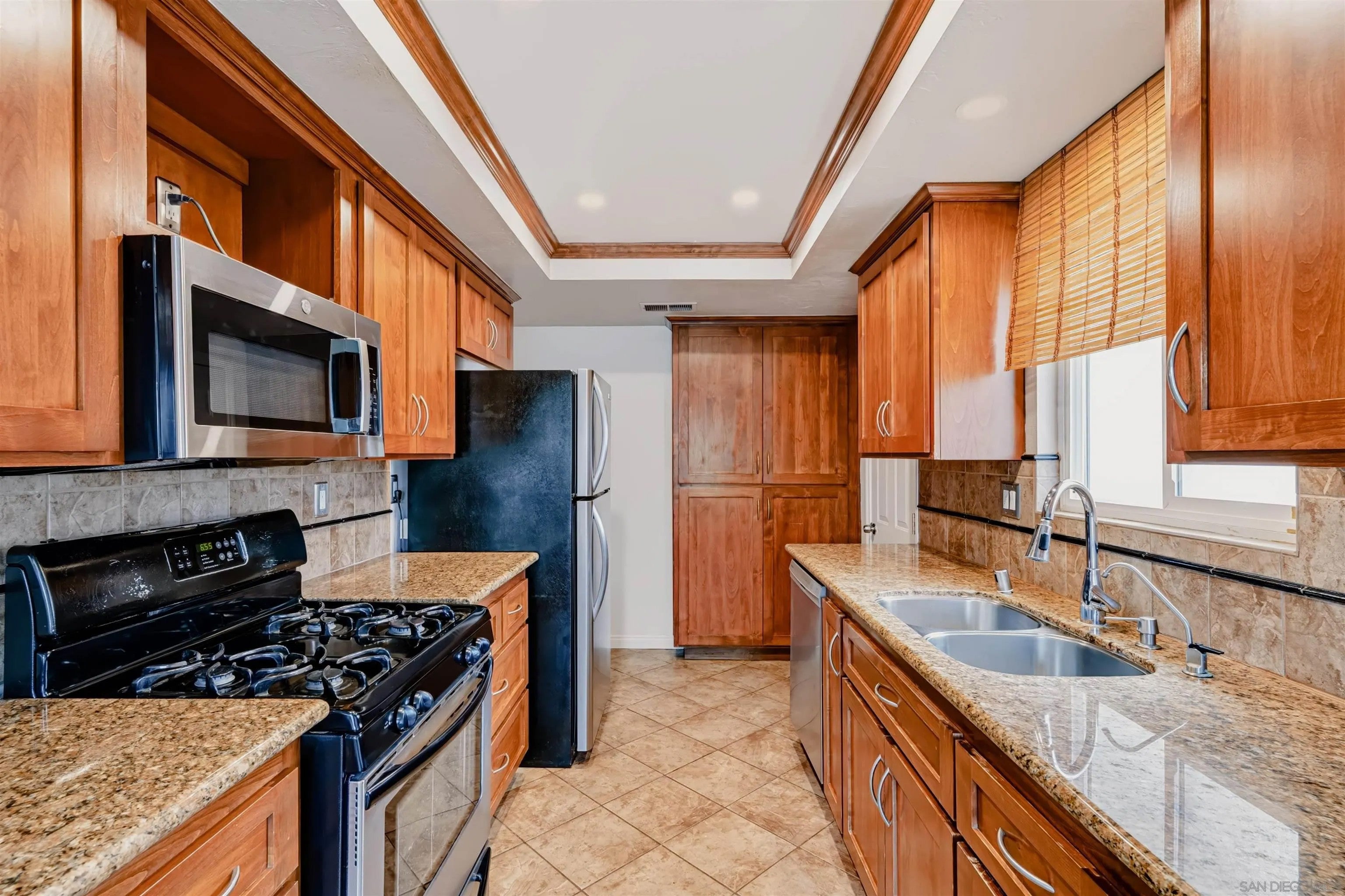 5127 Mandarin Drive