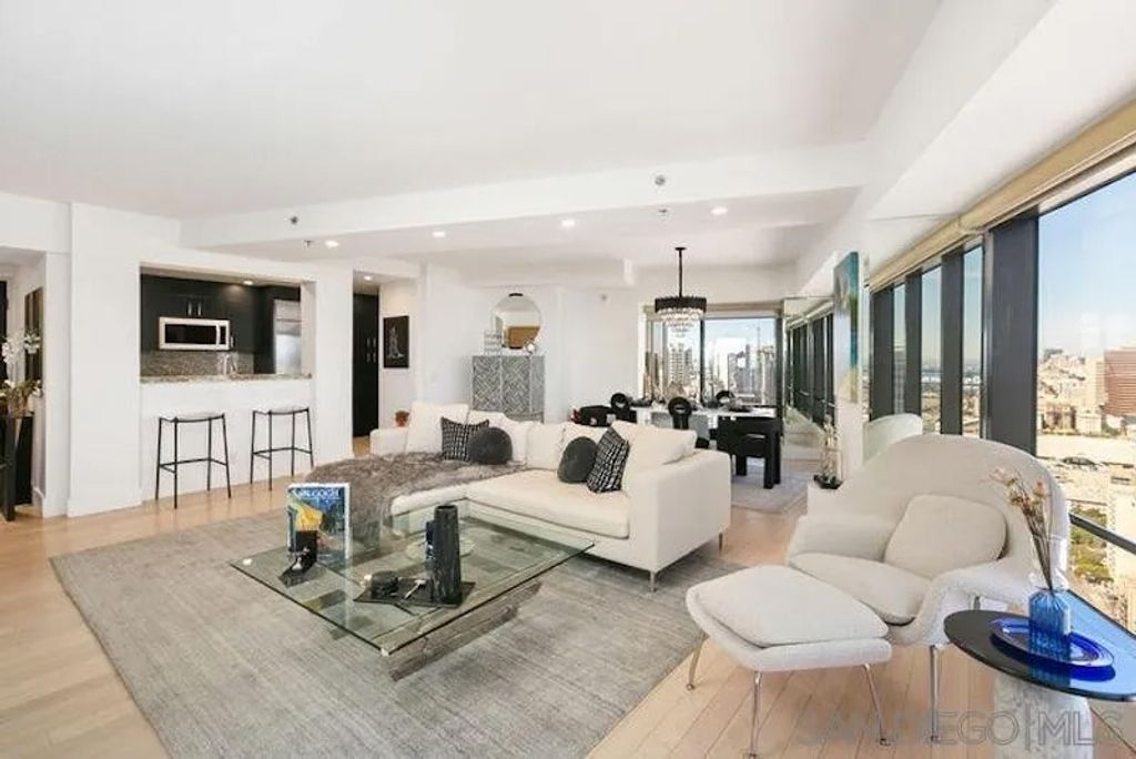 Photo of 200 Harbor Dr #3401, San Diego, CA 92101 (MLS # 260003175)