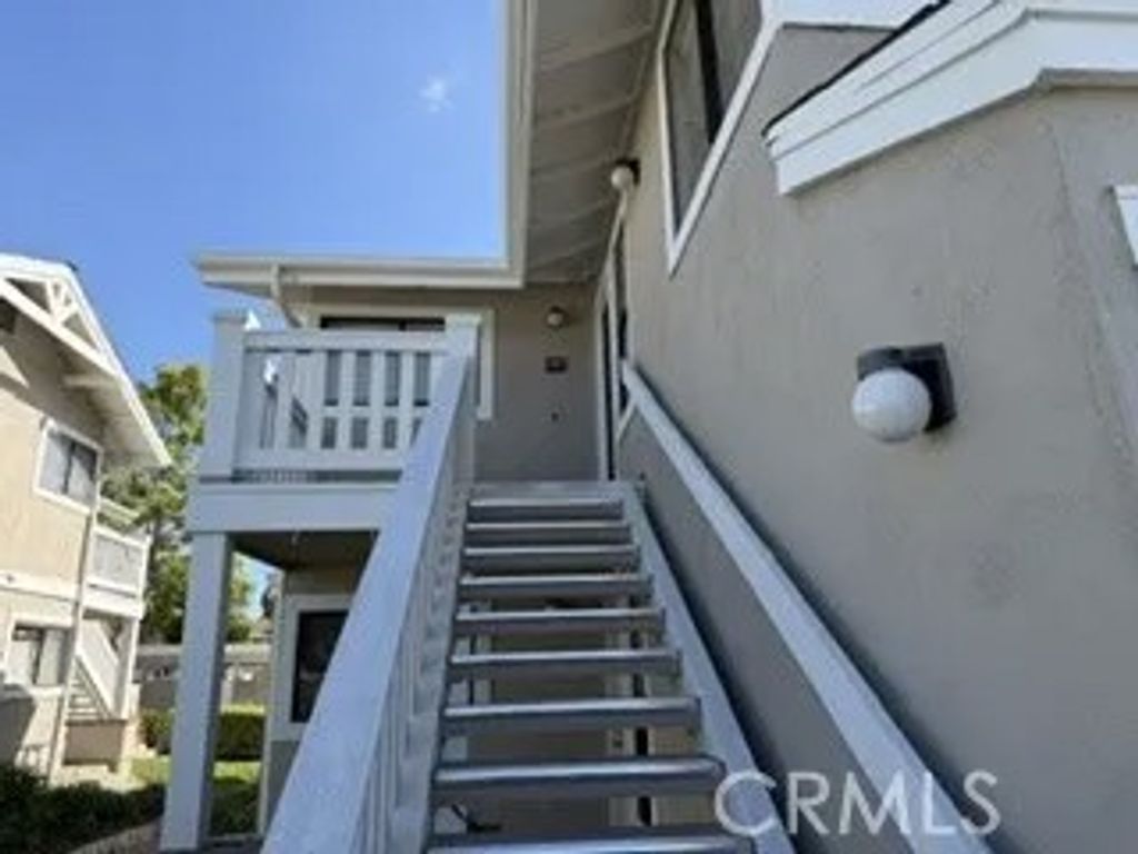 Photo of 285 Tarocco, Irvine, CA 92618 (MLS # PW26080229)