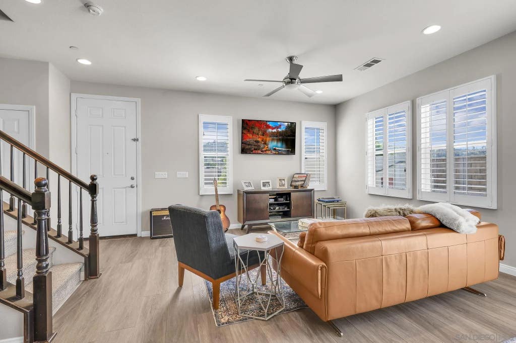 Photo of 8610 Sage Shadow Dr, Lakeside, CA 92040 (MLS # 260013448)