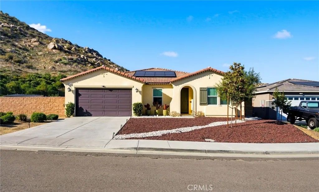 Photo of 28184 Echo Court, Menifee, CA 92585 (MLS # IG25278391)