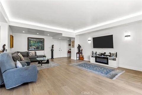 Tiny photo for 818 N Doheny Dr #308, West Hollywood, CA 90069 (MLS # OC26054658)