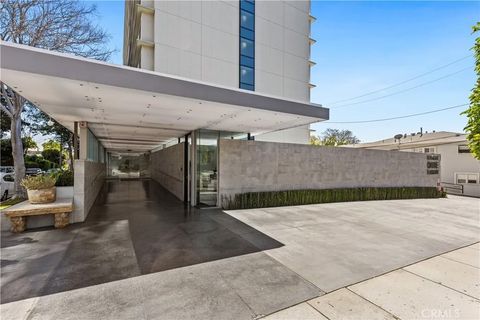 Tiny photo for 818 N Doheny Dr #308, West Hollywood, CA 90069 (MLS # OC26054658)