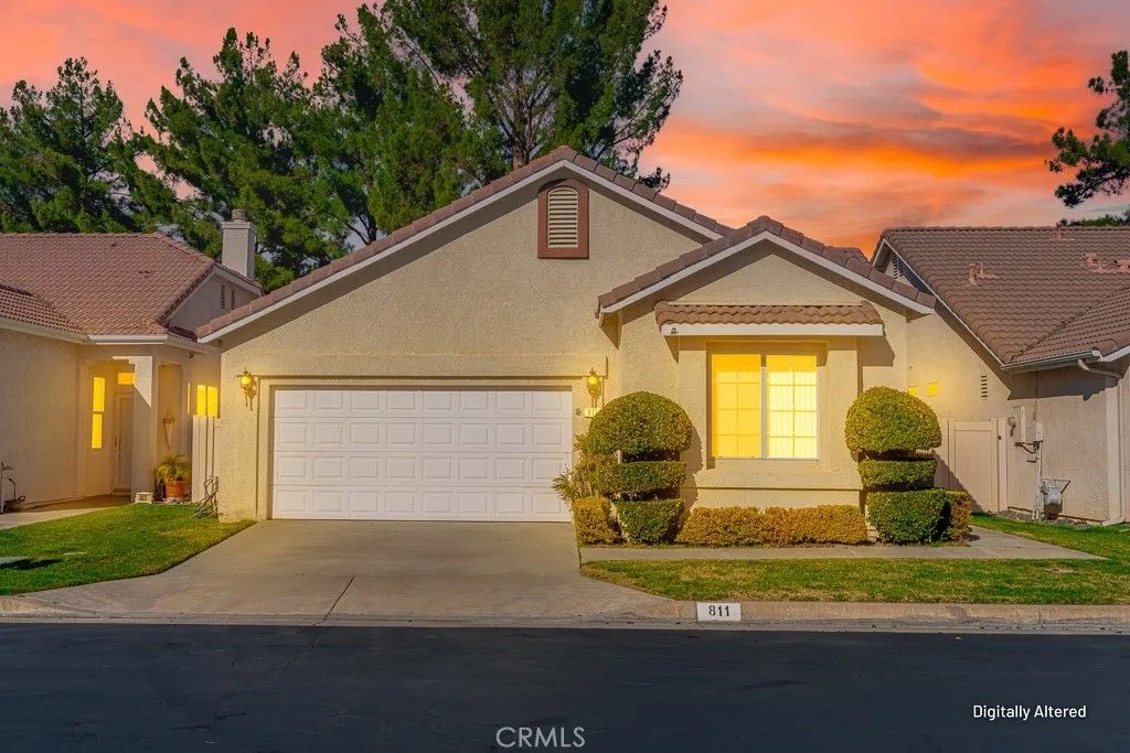 Photo of 811 Camino De Plata, San Jacinto, CA 92583 (MLS # SW25278469)