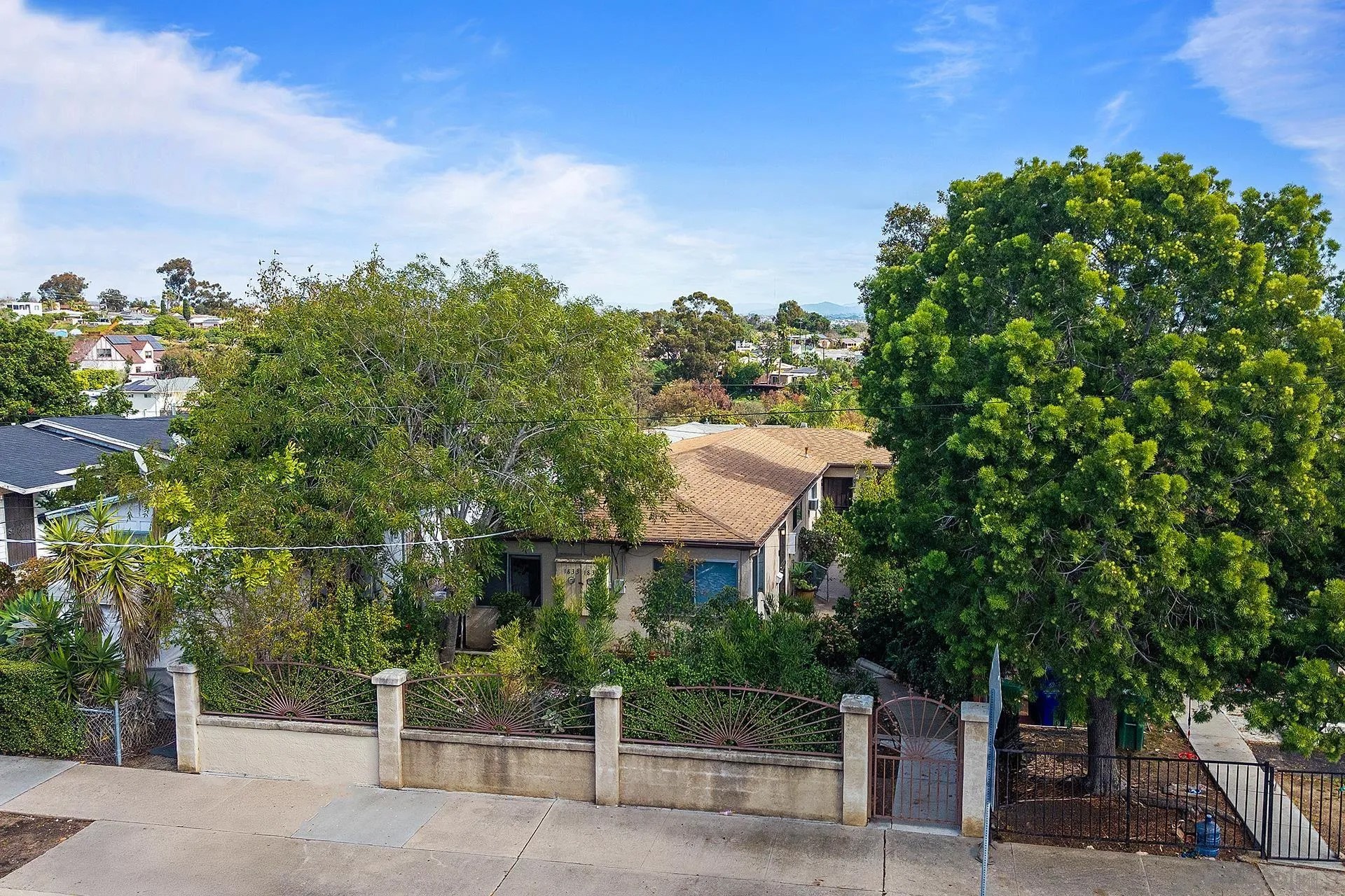 1831-33 Felton Street