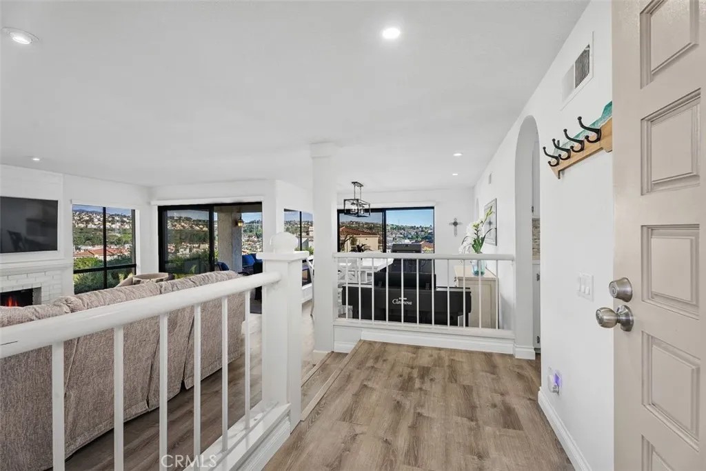 22522 Campos