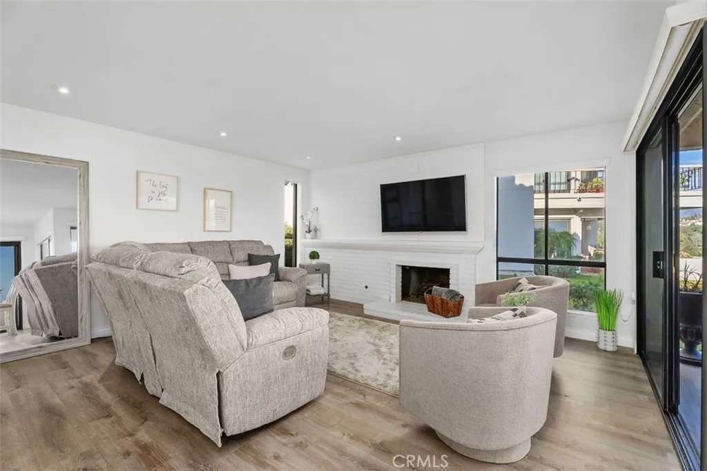 22522 Campos