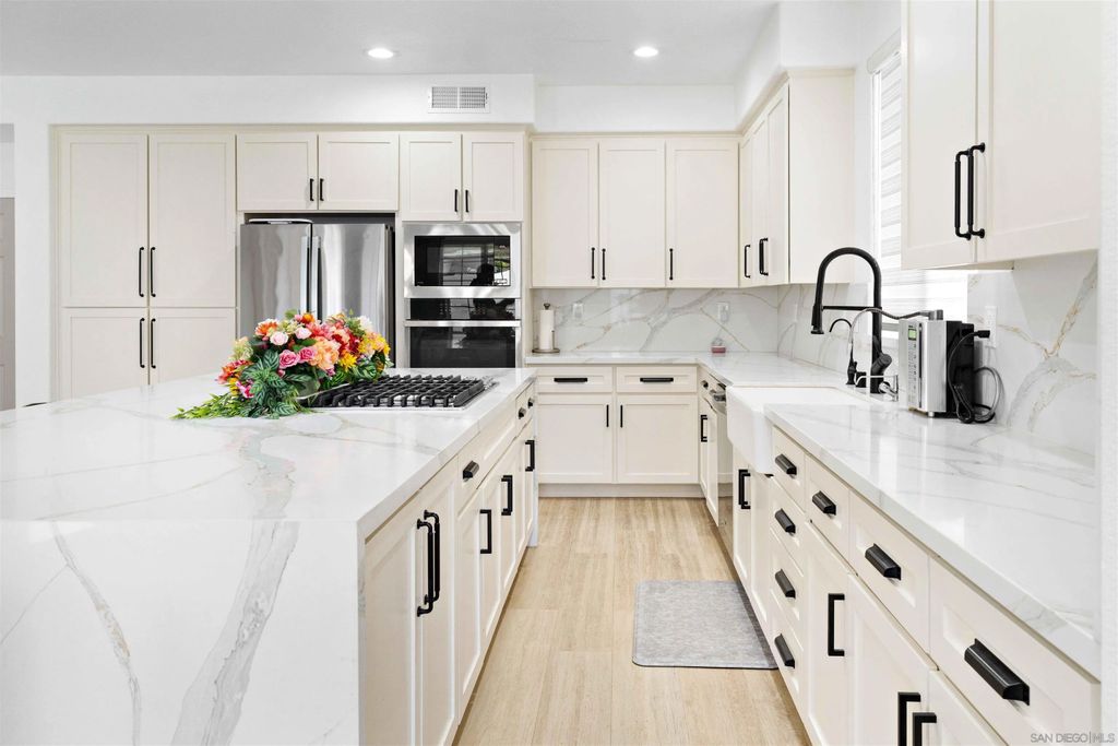 Photo of 550 Echo Lane, San Marcos, CA 92078 (MLS # 260004692)