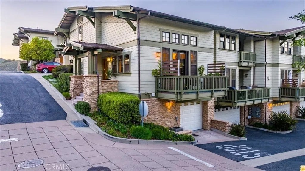 290 Ocean Oaks Lane