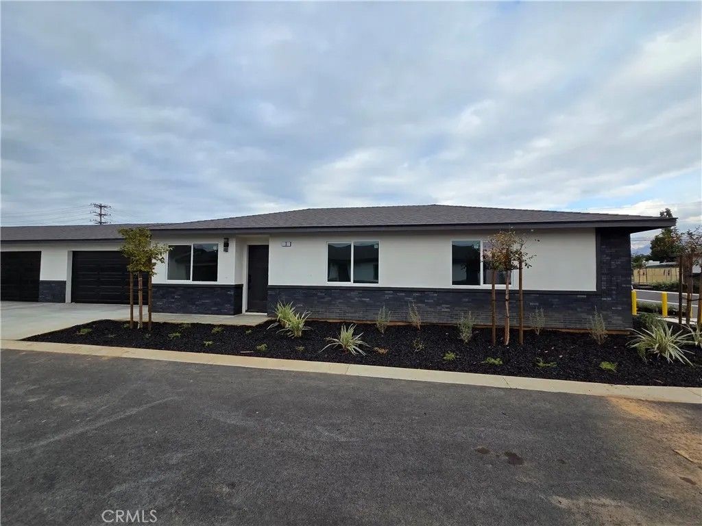 Photo of 34757 Avenue H #1-13, Yucaipa, CA 92399 (MLS # IG25280414)