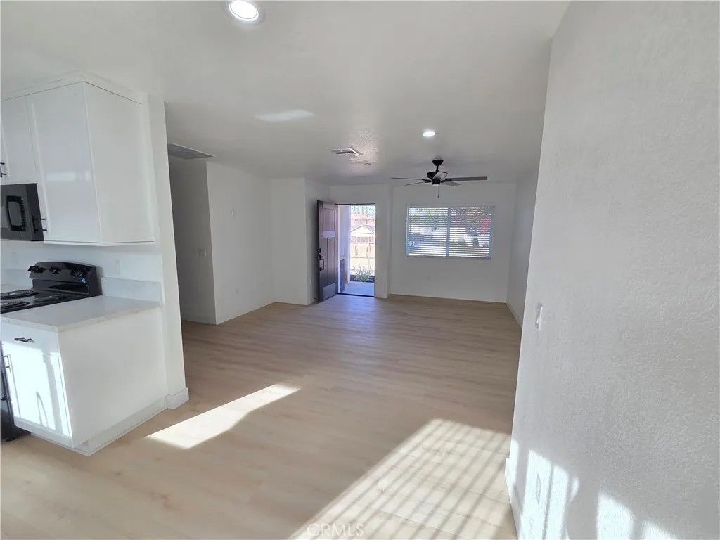 Photo of 34757 Avenue H #1-13, Yucaipa, CA 92399 (MLS # IG25280414)