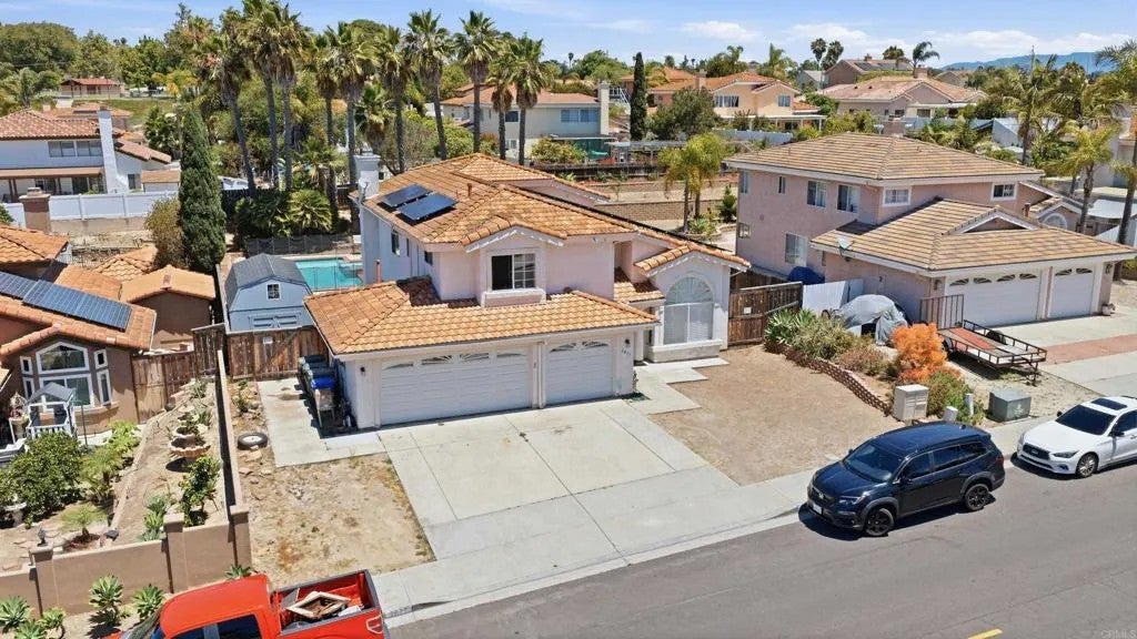 2077 Westwood Road