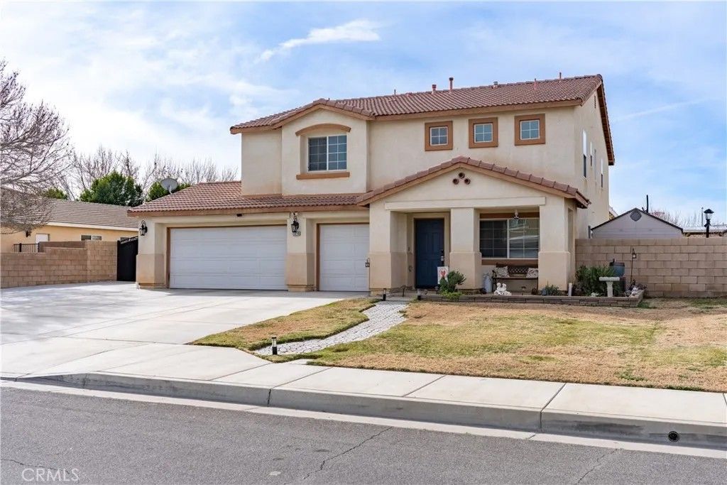 Photo of 1616 Thomas Drive, Lancaster, CA 93535 (MLS # SR26021205)