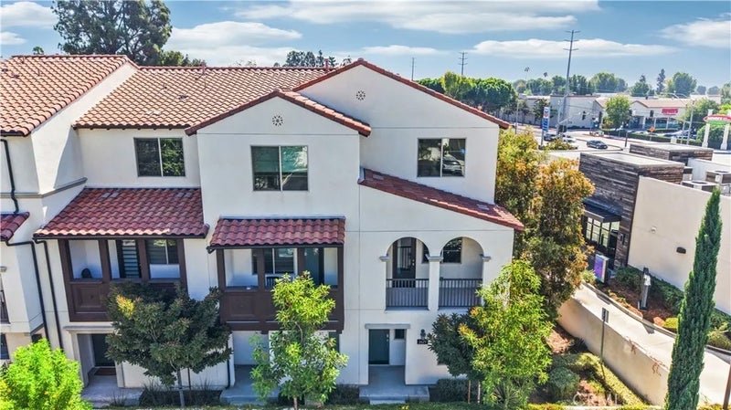 2629 Winston Court