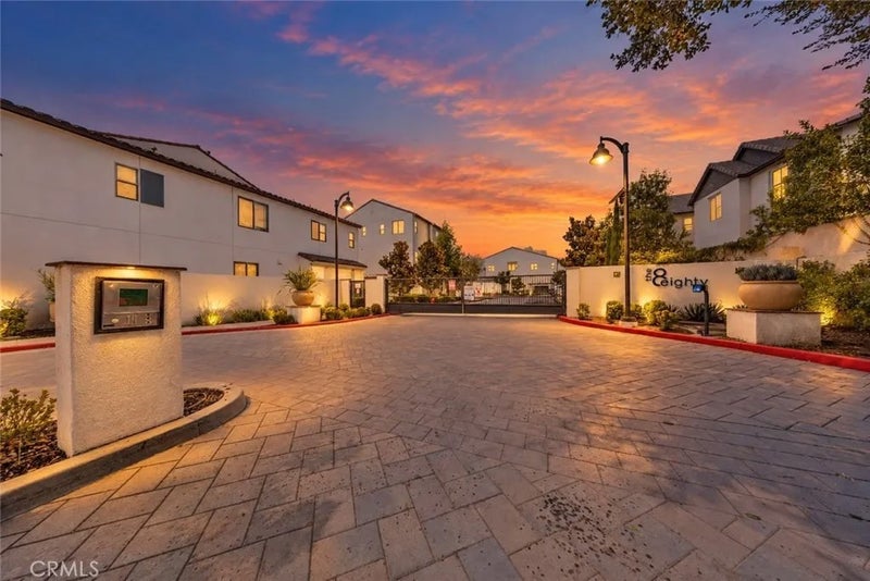 2629 Winston Court