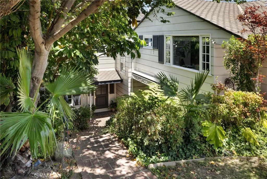 3704 Prestwick