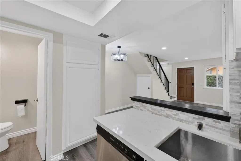 521 West 9th Street