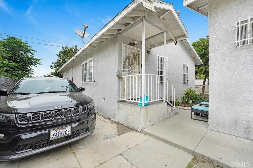 Photo of 219 E 76th ST, Los Angeles, CA 90003 (MLS # SB26107230)
