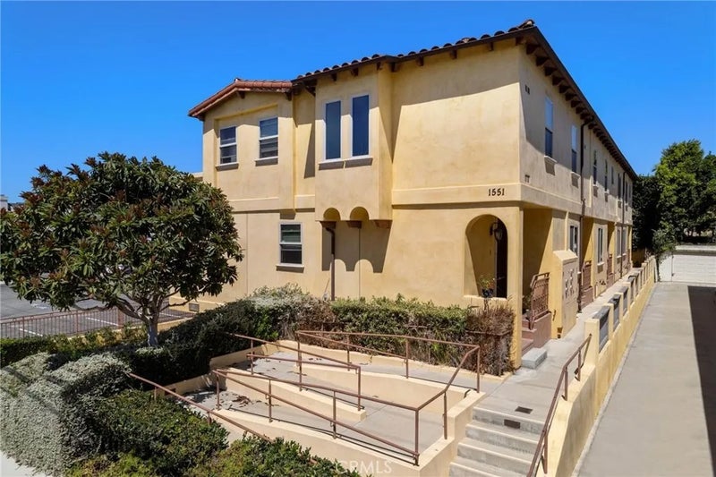 1551 Artesia Boulevard 4