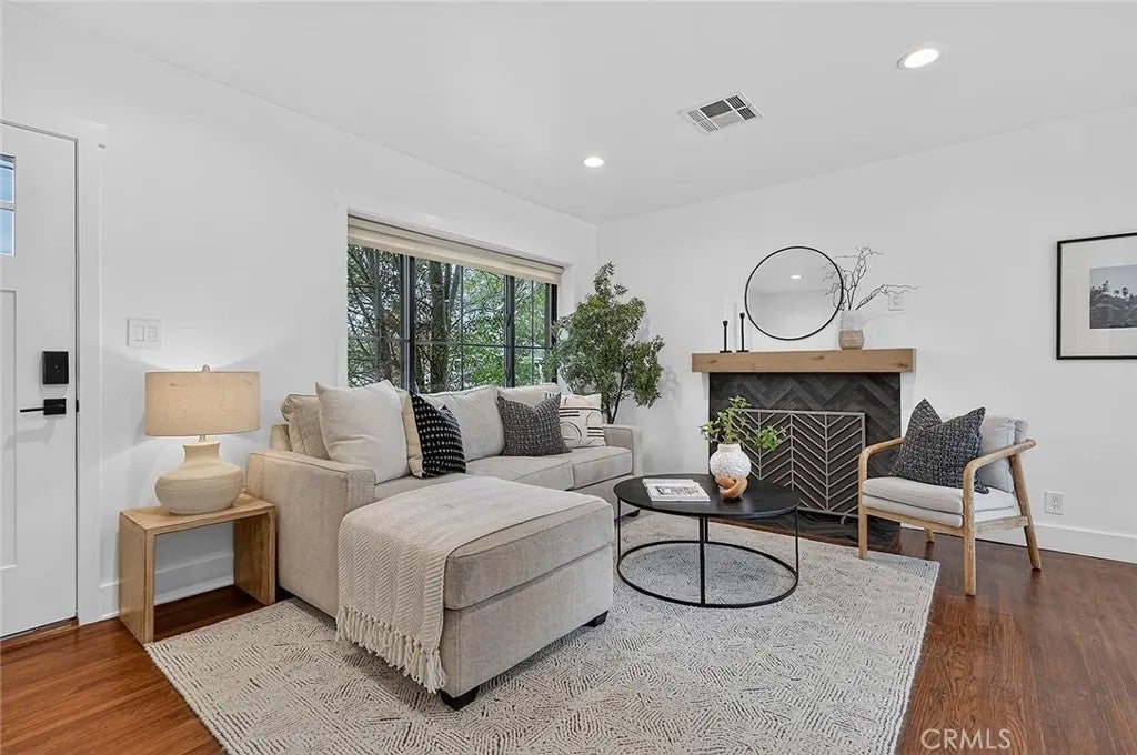 4333 Maury Ave