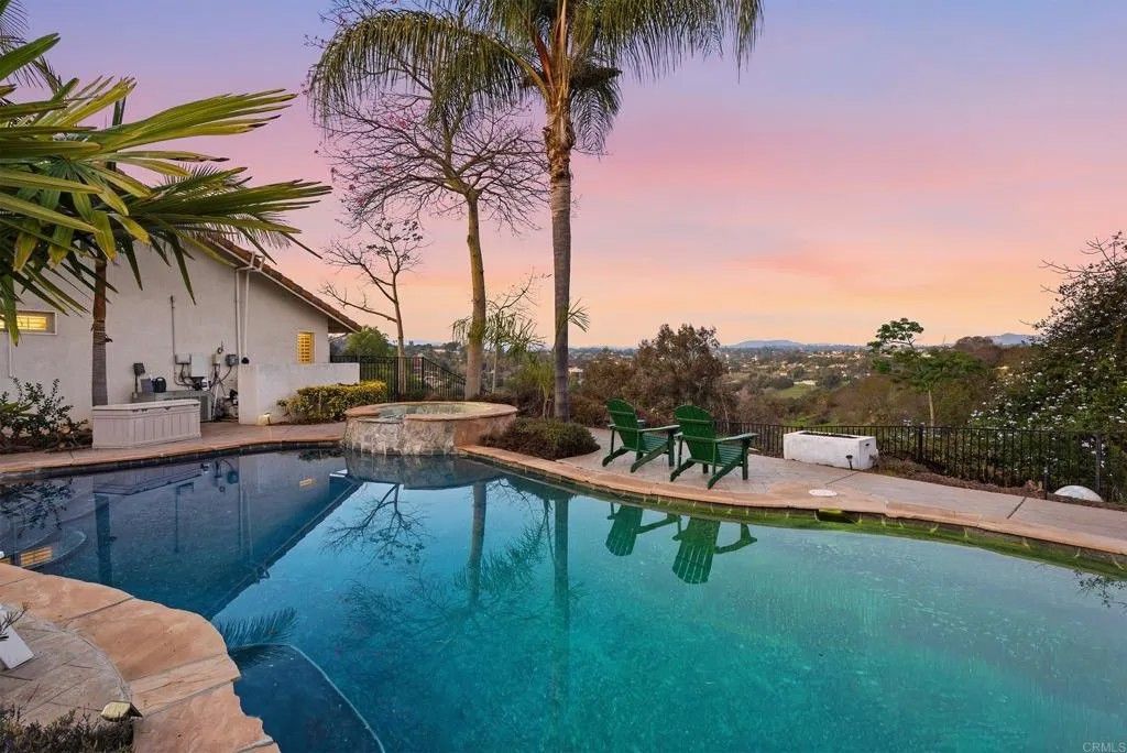 Photo of 2449 Trails End, Fallbrook, CA 92028 (MLS # NDP2600415)