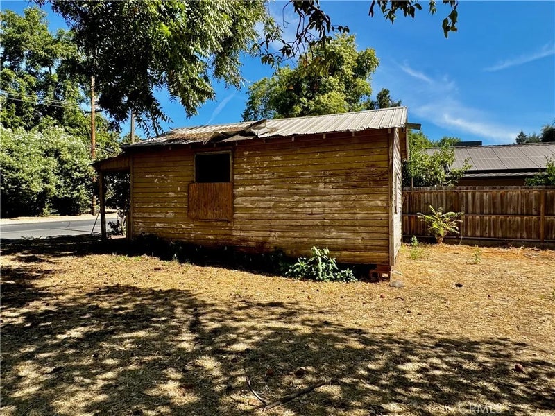 1259 9th East