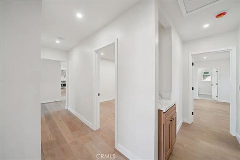 Tiny photo for 1098 Syracuse Dr, Claremont, CA 91711 (MLS # DW25272708)