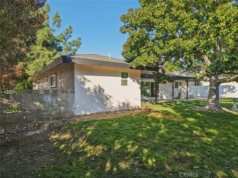 Tiny photo for 1098 Syracuse Dr, Claremont, CA 91711 (MLS # DW25272708)