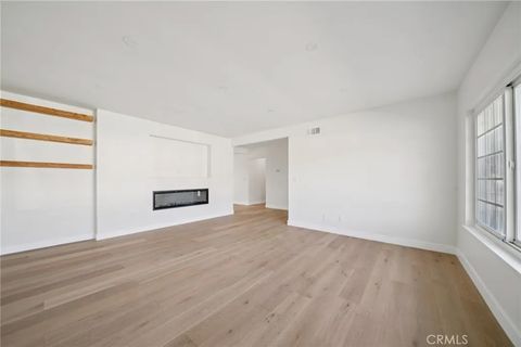 Tiny photo for 1098 Syracuse Dr, Claremont, CA 91711 (MLS # DW25272708)