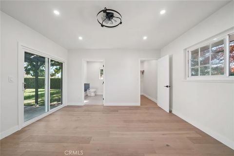 Tiny photo for 1098 Syracuse Dr, Claremont, CA 91711 (MLS # DW25272708)