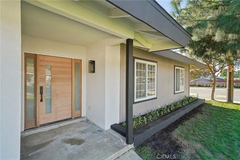Tiny photo for 1098 Syracuse Dr, Claremont, CA 91711 (MLS # DW25272708)