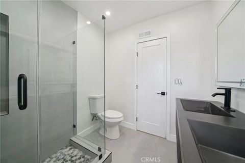 Tiny photo for 1098 Syracuse Dr, Claremont, CA 91711 (MLS # DW25272708)