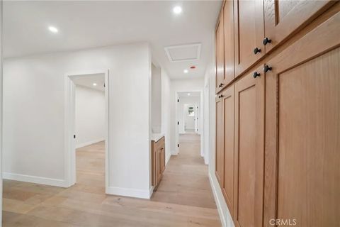 Tiny photo for 1098 Syracuse Dr, Claremont, CA 91711 (MLS # DW25272708)