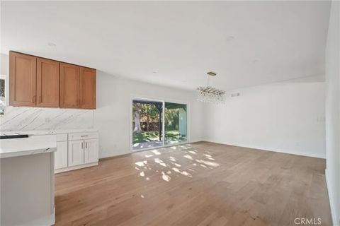 Tiny photo for 1098 Syracuse Dr, Claremont, CA 91711 (MLS # DW25272708)