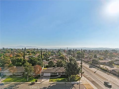Tiny photo for 1098 Syracuse Dr, Claremont, CA 91711 (MLS # DW25272708)
