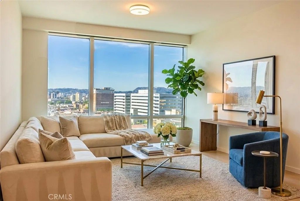 Photo of 877 Francisco #1801, Los Angeles, CA 90017 (MLS # BB26009954)