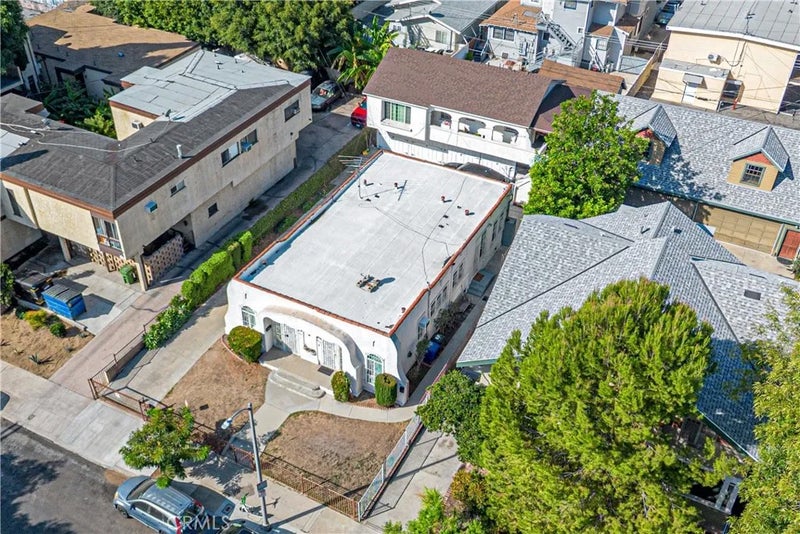 1817 Roosevelt Avenue