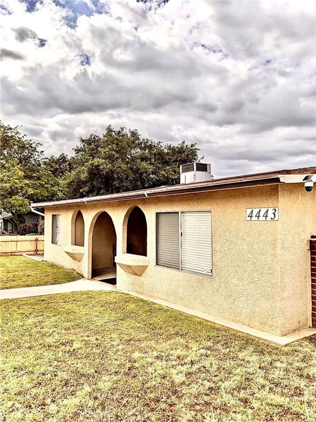 Photo of 4443 N Sunflower Ave, Covina, CA 91724 (MLS # IV26090719)