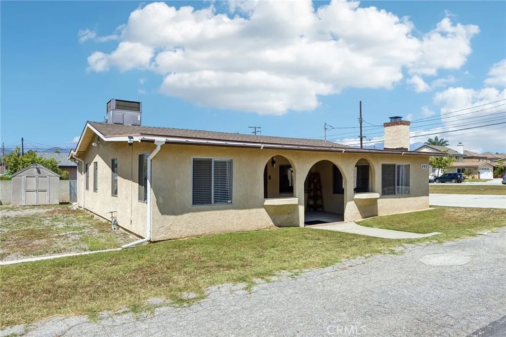 4443 N Sunflower