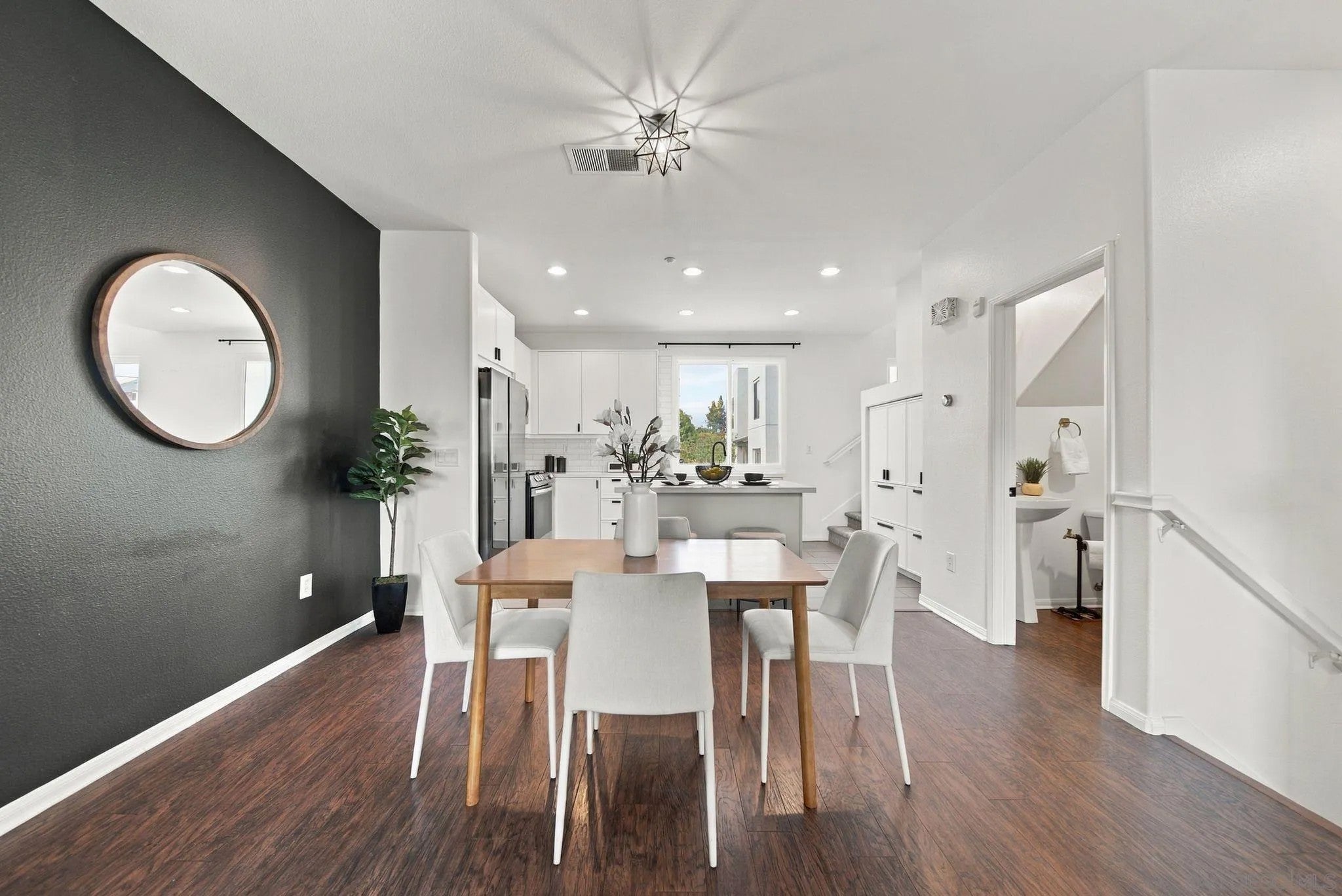 4684 Nebo Dr 103